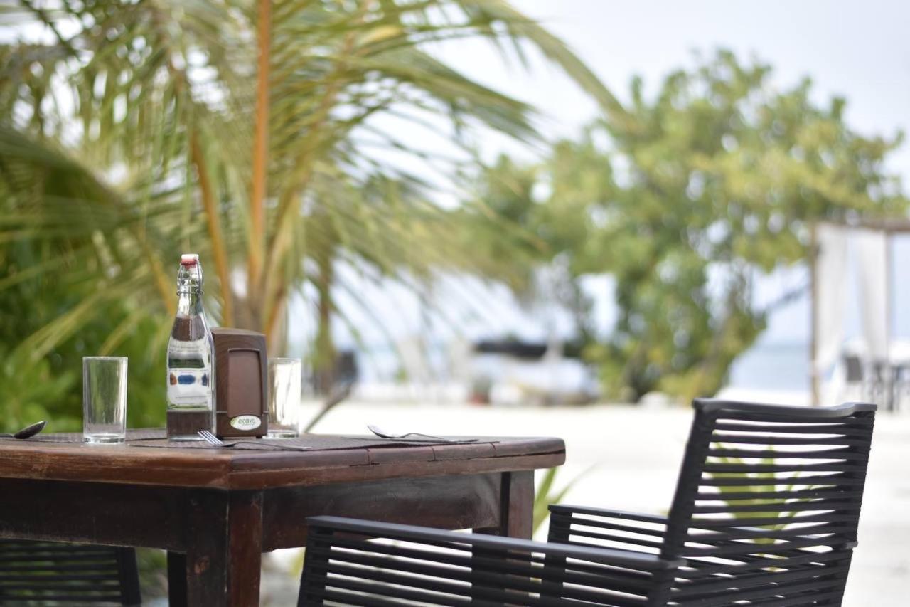 Seven Corals Hotel Maafushi Eksteriør billede